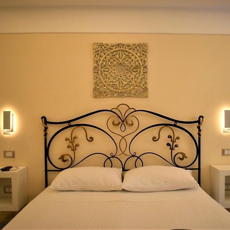 Federico 70 Zaffiro Luxury Hotel Palermo Kültér fotó